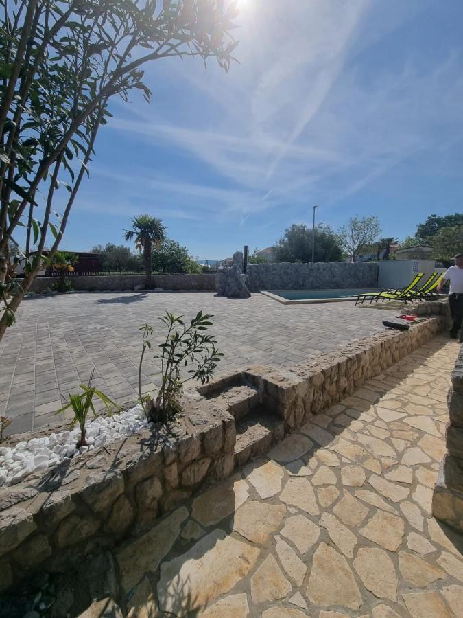 Villa Marta Porat  Exterior photo
