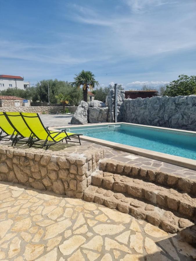 Villa Marta Porat  Exterior photo