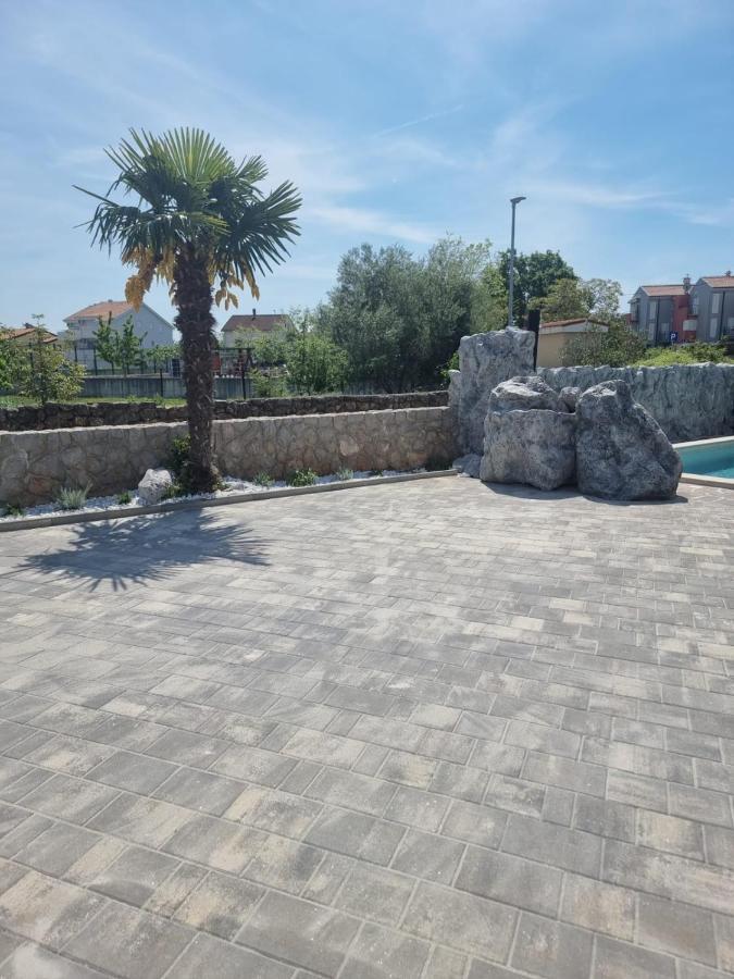 Villa Marta Porat  Exterior photo